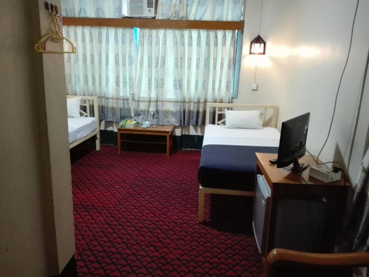 Smile Motel Pyay 外观 照片